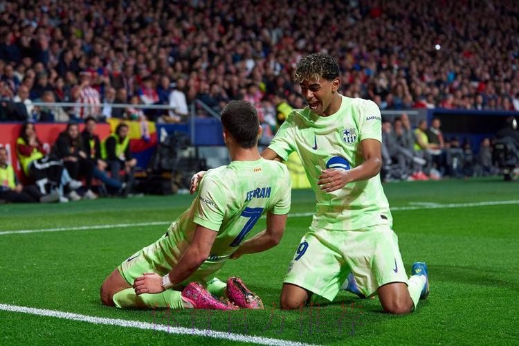 费兰-托雷斯从小就吸引皇马 后者曾4次追逐未果 费兰-托雷斯从小就吸引皇马 后者曾4次追逐未果