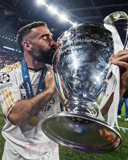 卡瓦哈尔-球队正在实现零封 我们要继续保持下去